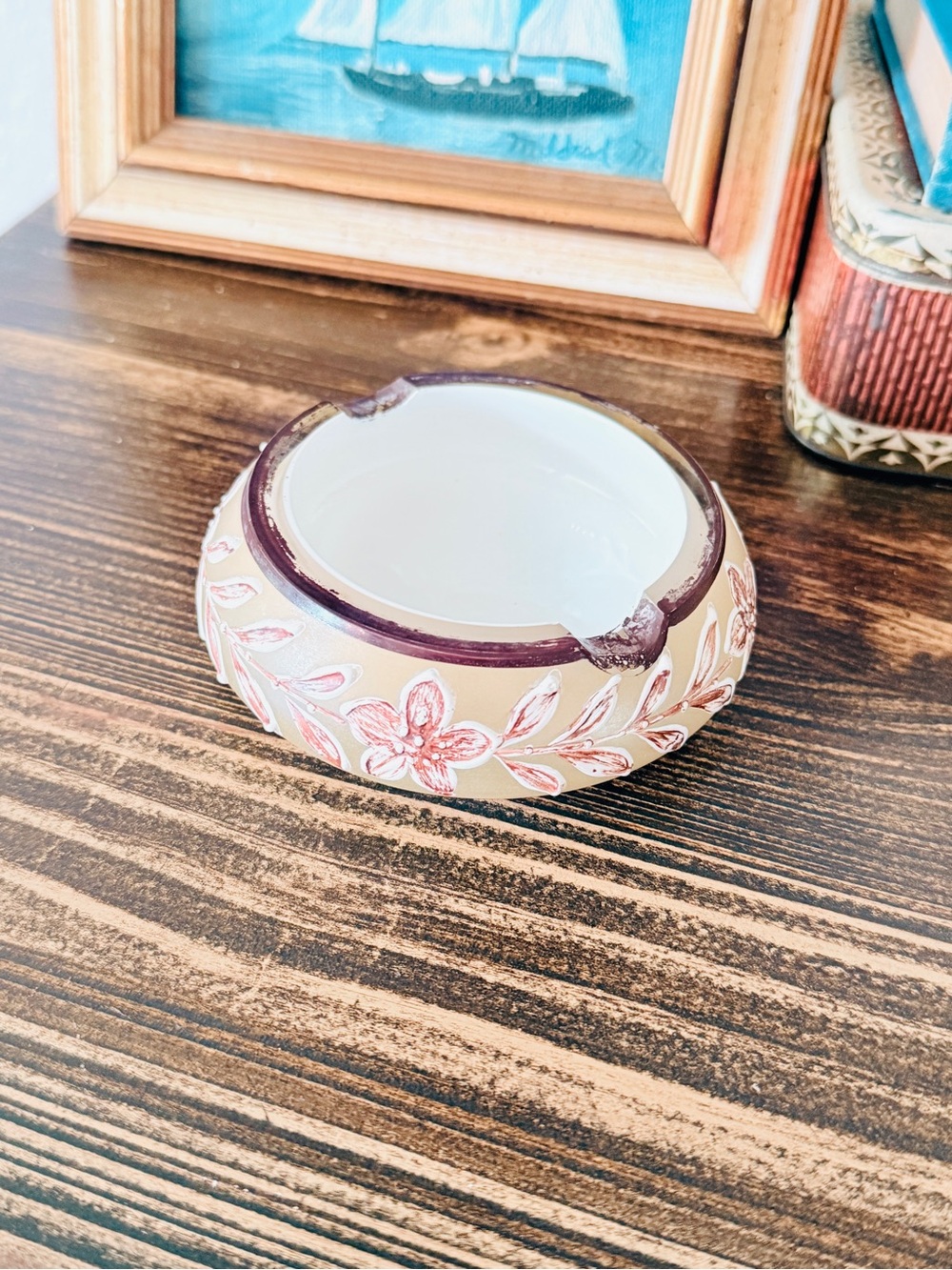 Mid-century Bohemian Czech Encased Glass Ashtray with Neutral Colors - Picture 10 of 17